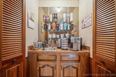 2630 W Boston Place, Broken Arrow, OK 74012 - photo 7