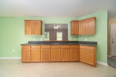 25136 Harmony Ct S, Ruther Glen, VA 22546 - photo 4