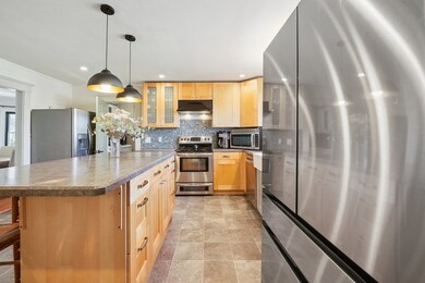 28 Webster St, Middleboro, MA 02346 - photo 6