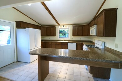 904 Annabelle St, McHenry, IL 60051 - photo 6