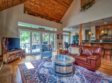 7025 Steelhead Place, Gold Hill, OR 97525 - photo 4