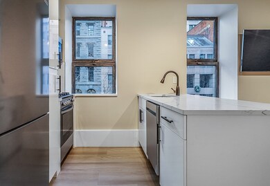 67 Broad St unit 201, Boston, MA 02109 - photo 5