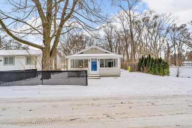 2-web-or-mls-40 Danforth St White Lake 9