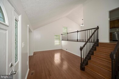 39 Larkwood Ct, Stafford, VA 22554 - photo 2