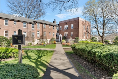 703 Palmer Ct unit 2A, Mamaroneck, NY 10543 - photo 3