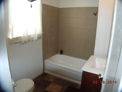 925 3rd Ave Pics 007