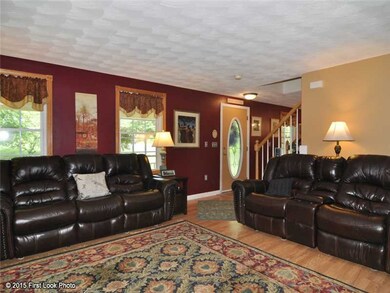 7 Casey Ln, Coventry, RI 02816 - photo 4