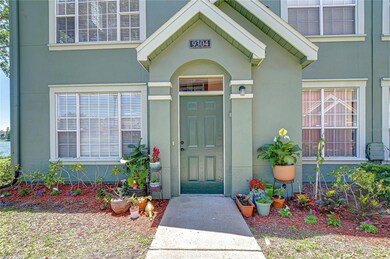 9304 Lake Chase Island Way unit 9304, Tampa, FL 33626 - photo 4