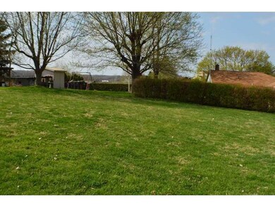 Yard/Garden.