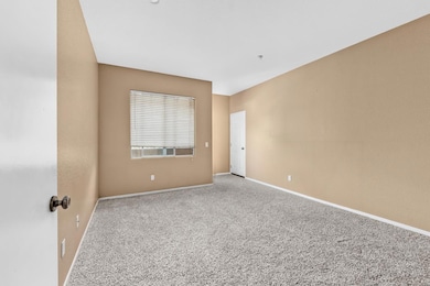 3251 Dehesa Rd unit 55, El Cajon, CA 92019 - photo 4