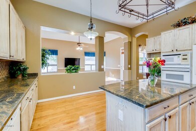 7116 S Los Feliz Dr, Tempe, AZ 85283 - photo 7