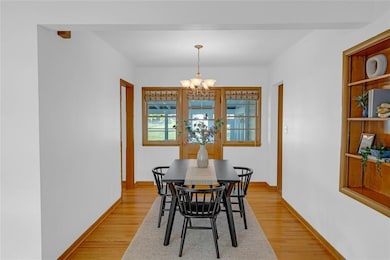 2511 53rd St, Des Moines, IA 50310 - photo 7