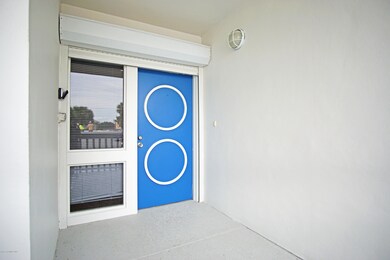 cc302-front door