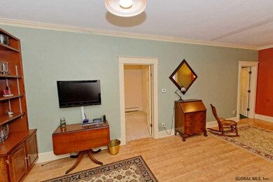 7 Phillips Rd, Rensselaer, NY 12144 - photo 6