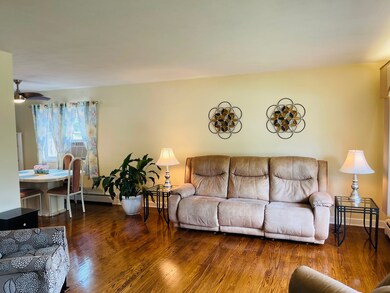2536 Walnut St, Waukegan, IL 60087 - photo 4