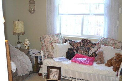 1633 W Allingham Ave, Sisters, OR 97759 - photo 5