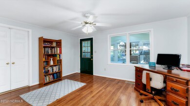 3-web-or-mls-203 Collins Rd_3