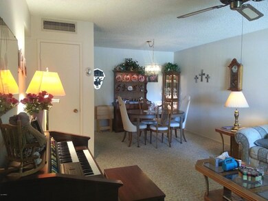 11004 W Santa fe Dr unit 68, Sun City, AZ 85351 - photo 2