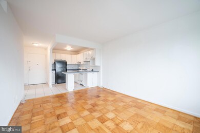 Chatham Condominiums unit 430, Arlington, VA 22203 - photo 6