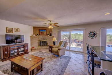 2471 W Bovino Way__113
