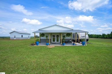 3277 Neely Ferry Rd, Laurens, SC 29360 - photo 4