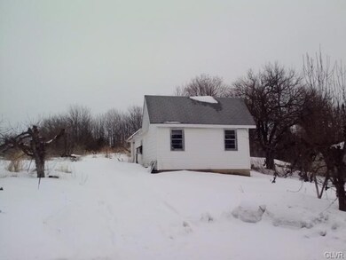 4166 Reliance St, Whitehall, PA 18052 - photo 2