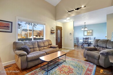 3512 Grissom Cir, Anchorage, AK 99517 - photo 6