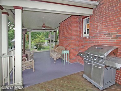 8 Sunnyside Rd, Silver Spring, MD 20910 - photo 2