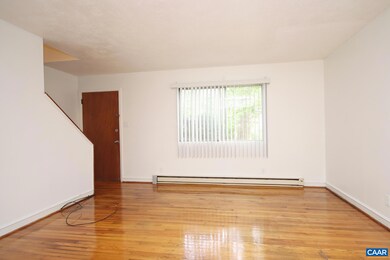 2305 N Berkshire Rd unit A, Charlottesville, VA 22901 - photo 5