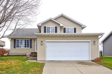 3013 SW Townpark Dr, Ankeny, IA 50023 - photo 2