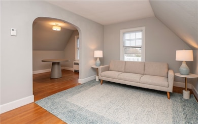 118 Ruggles Ave unit 300, Newport, RI 02840 - photo 7