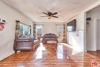 11903 Antwerp Ave, Los Angeles, CA 90059 - photo 4