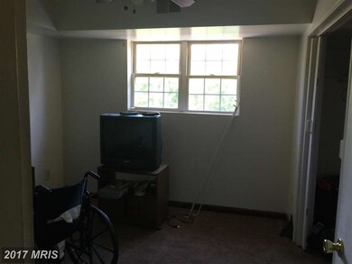 210 43rd Rd NE unit 301, Washington, DC 20019 - photo 5