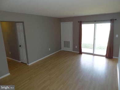 8559 Falls Run Rd, Ellicott City, MD 21043 - photo 3