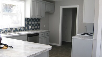 2205 Cimmaron Dr, Midland, TX 79705 - photo 3