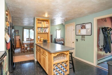 196 Lakeshore Dr, Bellingham, MA 02019 - photo 5