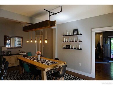 Dining Room. Light fixture included