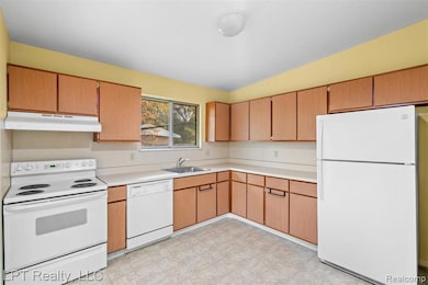 410 S Revena Blvd, Ann Arbor, MI 48103 - photo 7