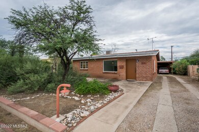 Front with carport
