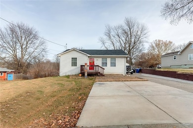 3425 S Union St, Des Moines, IA 50315 - photo 3