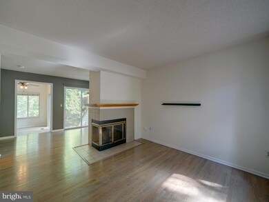 5467 Vantage Point Rd, Columbia, MD 21044 - photo 6