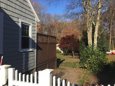 38 Adorn St, Weymouth, MA 02188 - photo 3