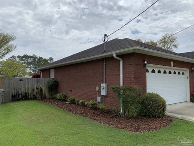 1767 Tillman Ln, Pensacola, FL 32526 - photo 3