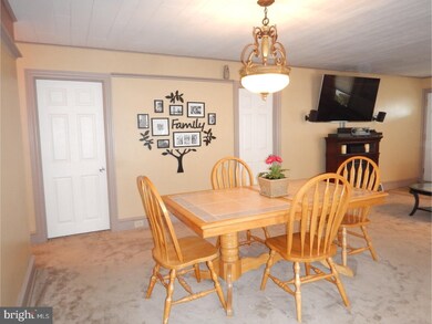 1635 Magnolia Ave, Hatboro, PA 19040 - photo 6