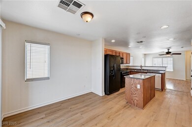9506 Diamond Bridge Ave, Las Vegas, NV 89166 - photo 5