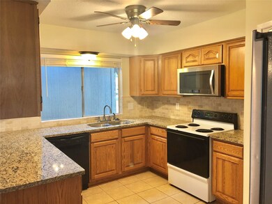 15315 Meadow Village Dr, Houston, TX 77095 - photo 5