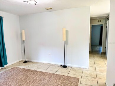 632 W Hubbard Ave, Deland, FL 32720 - photo 5