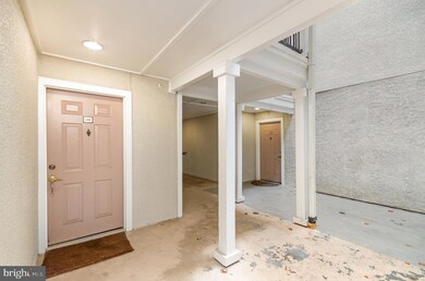 1504 Lincoln Way unit 108, McLean, VA 22102 - photo 3