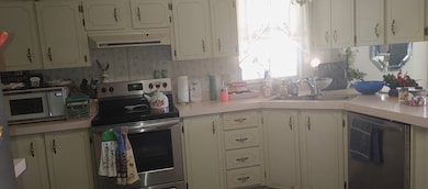 1128 Caine St unit 1128, Sebring, FL 33872 - photo 2