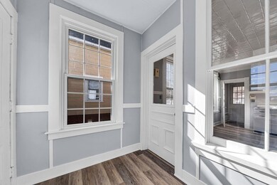 29 Temple St, Holyoke, MA 01040 - photo 6